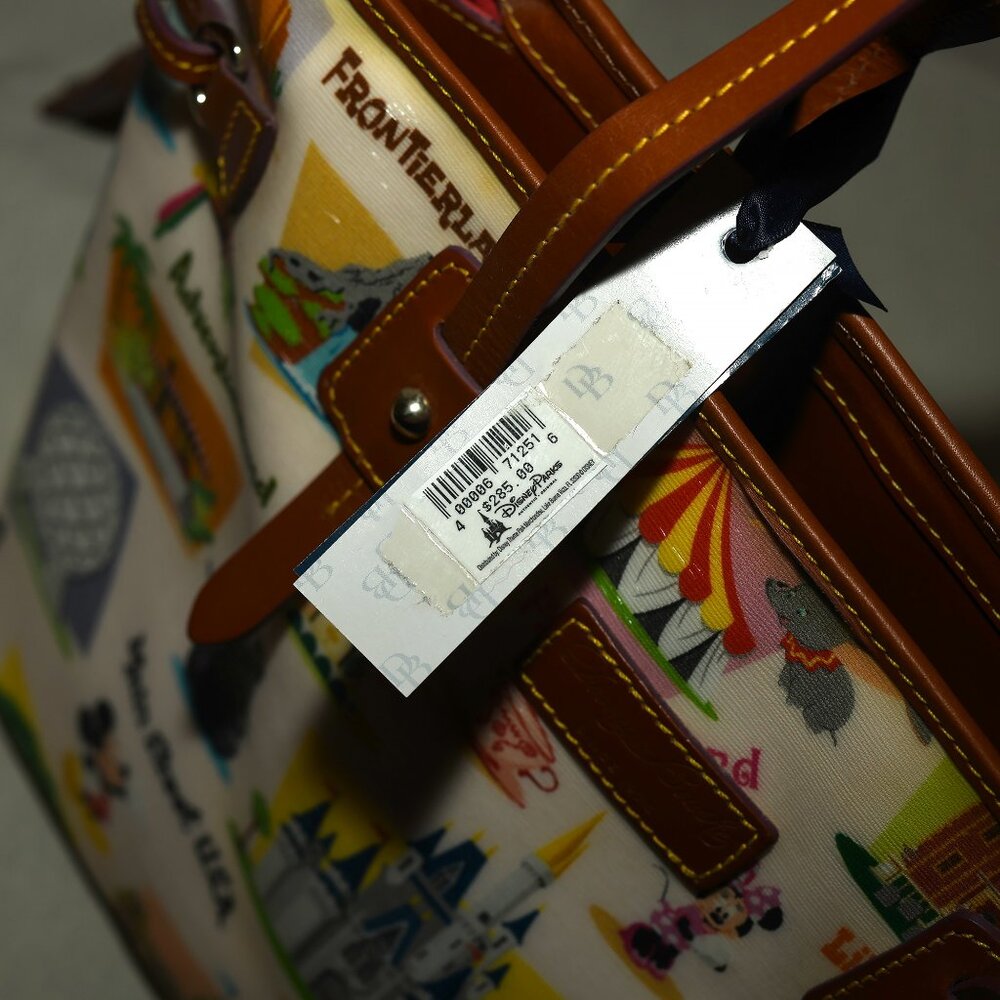 Disney Parks Dooney & Bourke WDW Sketch Shopper Tote NWT! - Picture 10 of 10